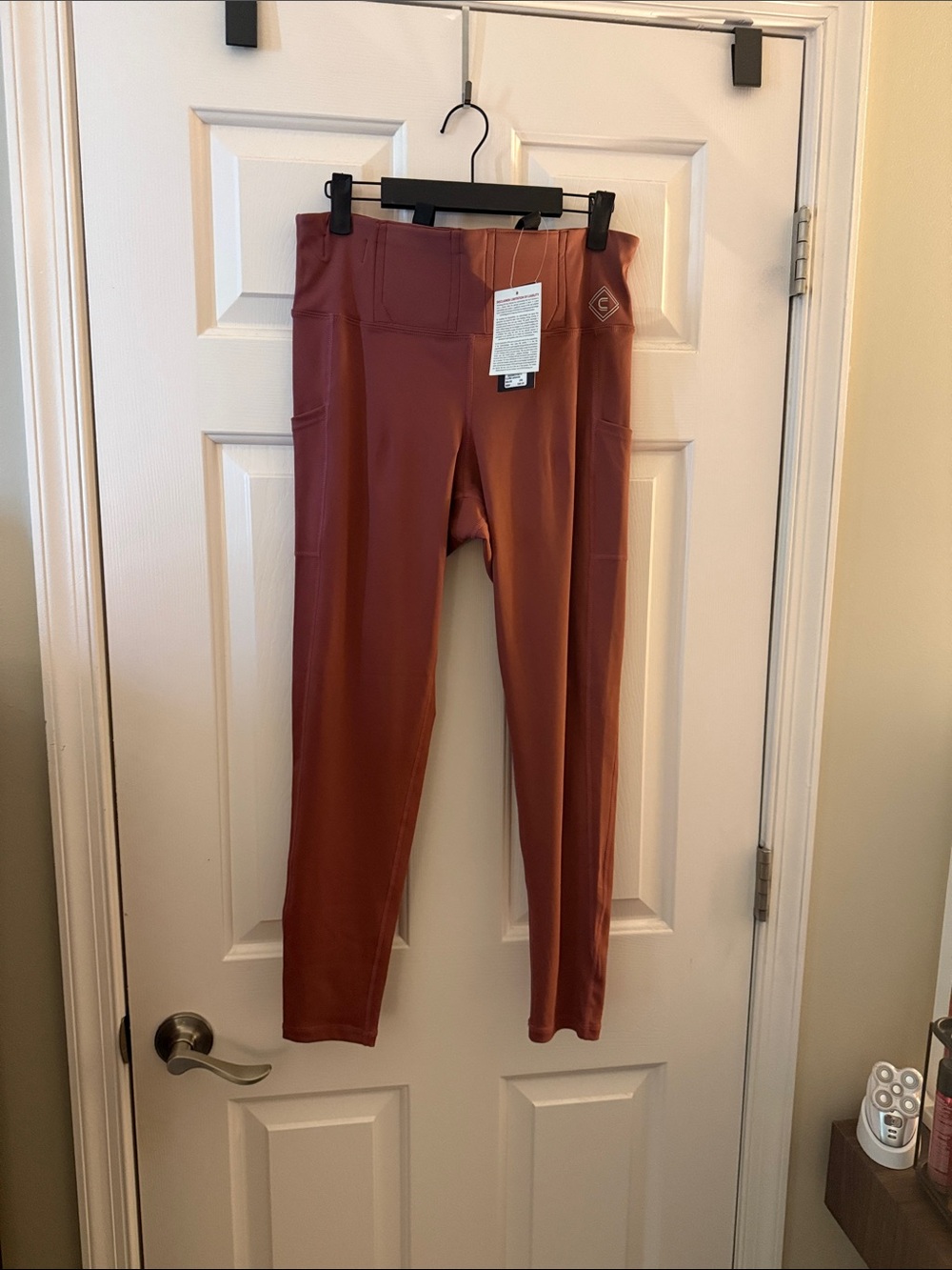 Women's High-Waist Performance Concealed Carry Leggings - Mauve Color